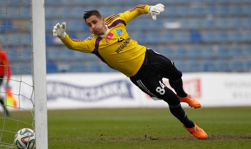 Football. III Liga Opolsko Slaska. Ruch II Chorzow - Odra Opole. 22.03.2015