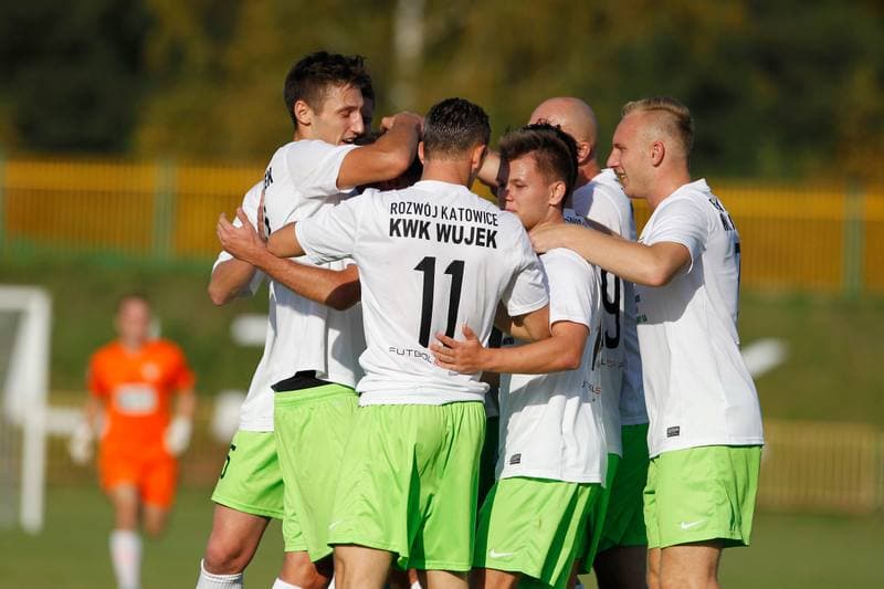 Football. II Liga. Rozwoj Katowice - Polonia Warszawa. 15.10.2016