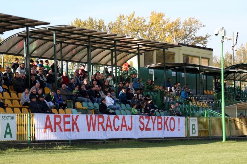 Football. II Liga. Rozwoj Katowice - Polonia Warszawa. 15.10.2016