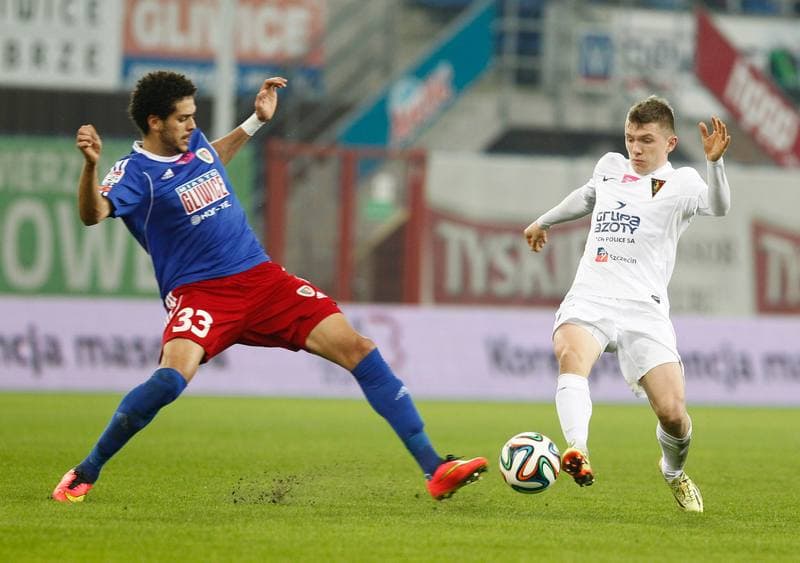 Football. T-Mobile Ekstraklasa. Piast Gliwice - Pogon Szczecin. 15.12.2014