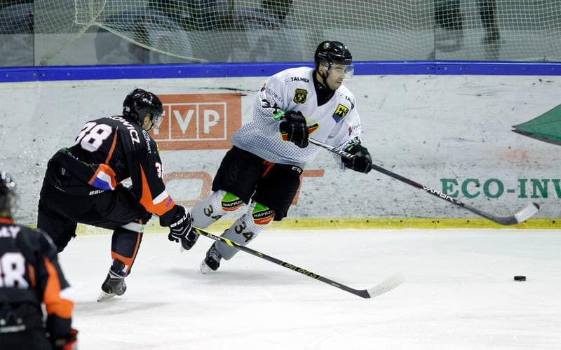 Ice Hockey. Polska Hokej Liga. Naprzod Janow - Ciarko KH Sanok. 14.12.2014