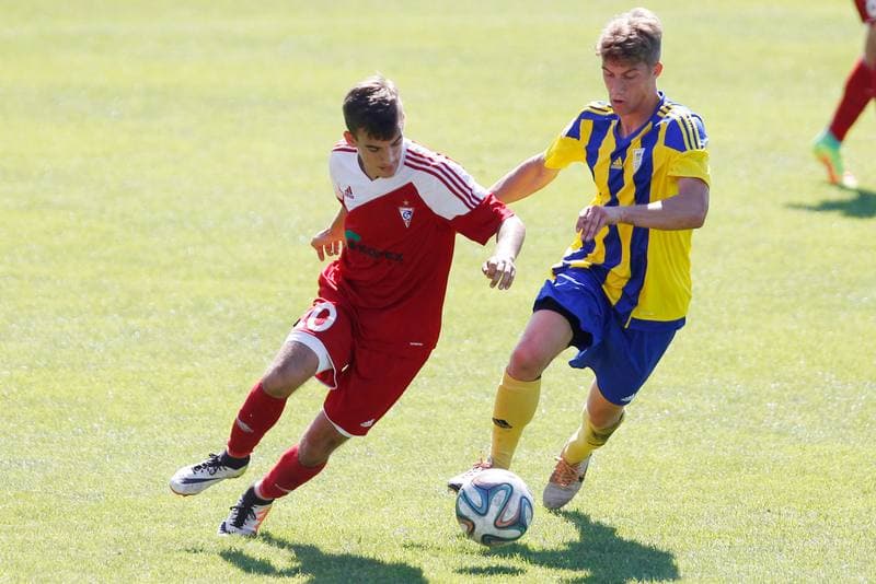 Football. Centralna Liga Juniorow. Gornik Zabrze - Arka Gdynia. 27.08.2016