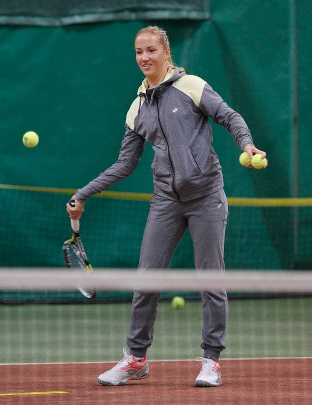Tennis. II Liga. Training. 28.11.2014