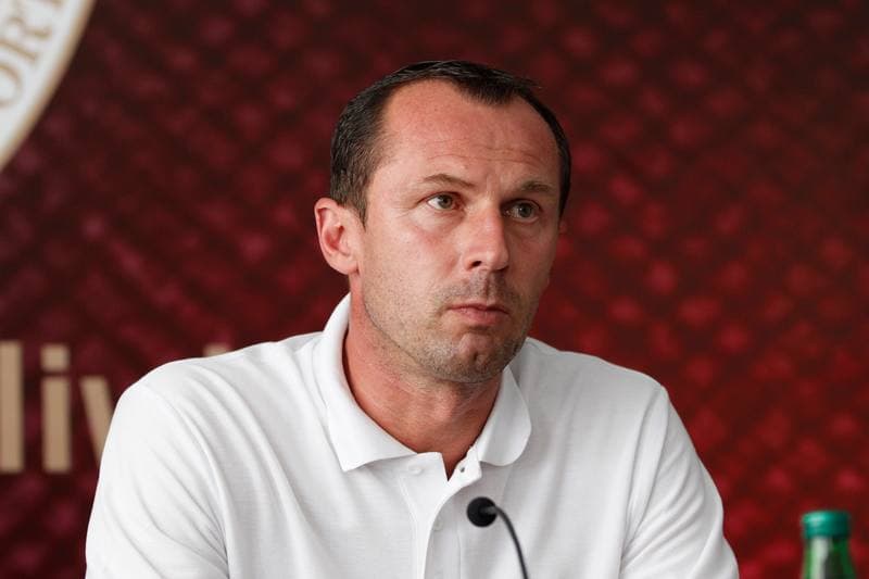 Football. Piast Gliwice. Press Conference. 01.09.2016