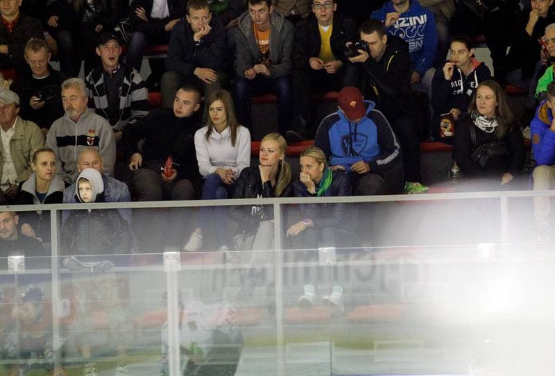 Ice Hockey. Polska Hokej Liga. Naprzod Janow - Polonia Bytom. 09.10.2014