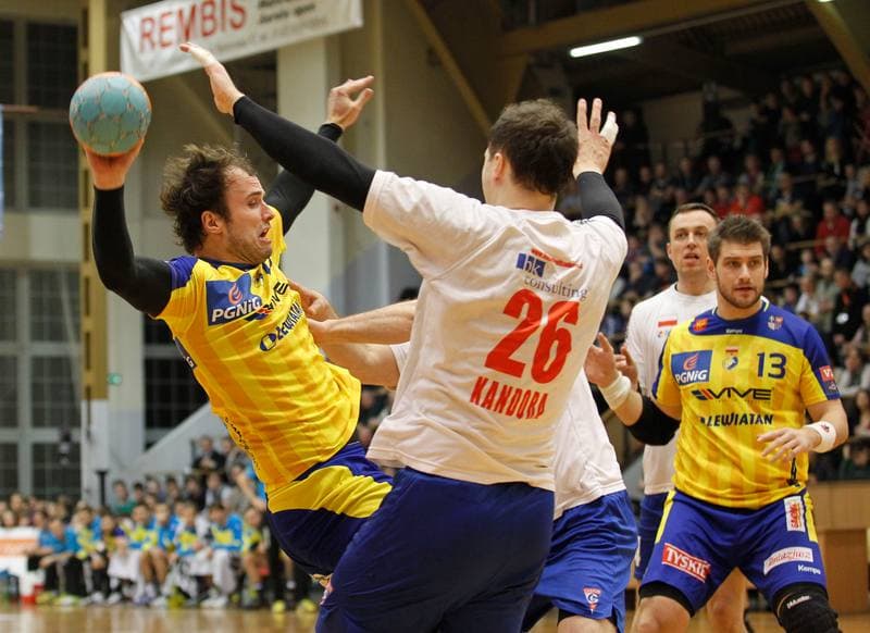 Handball. PGNiG Superliga. Gornik Zabrze - Vive Kielce. 08.12.2013
