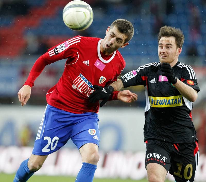 Football. T-Mobile Ekstraklasa. Piast Gliwice - Korona Kielce. 22.03.2015
