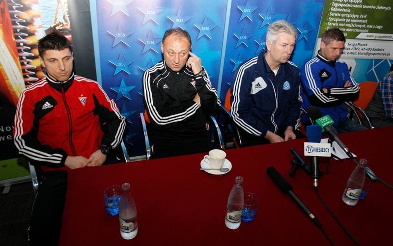 Football. Ruch Chorzow. Press Conference. 06.12.2013