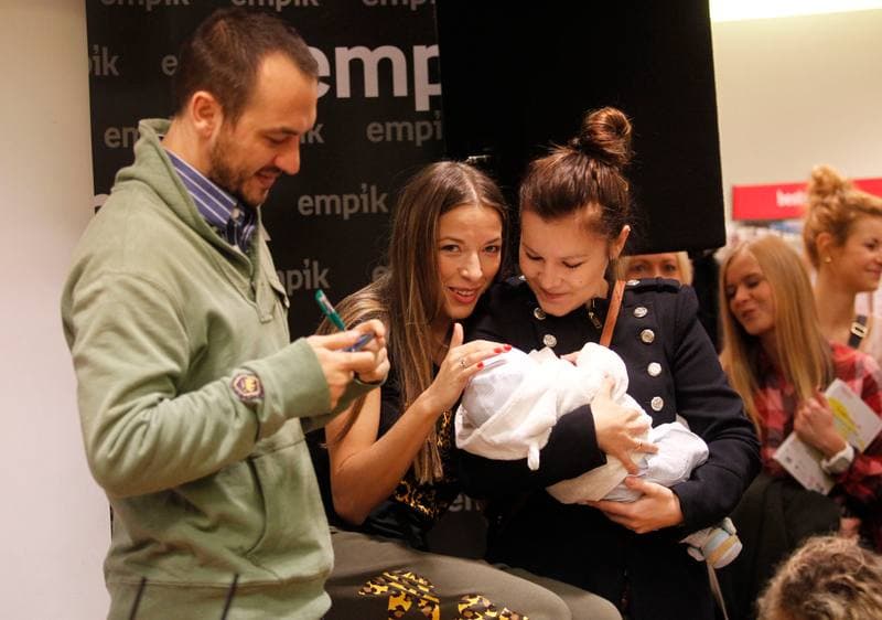 Fitness. Ewa Chodakowska. Promotion. 24.11.2013