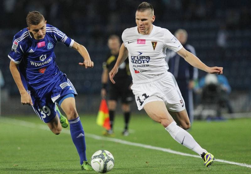 Football. T-Mobile Ekstraklasa. Ruch Chorzow - Pogon Szczecin. 06.03.2015