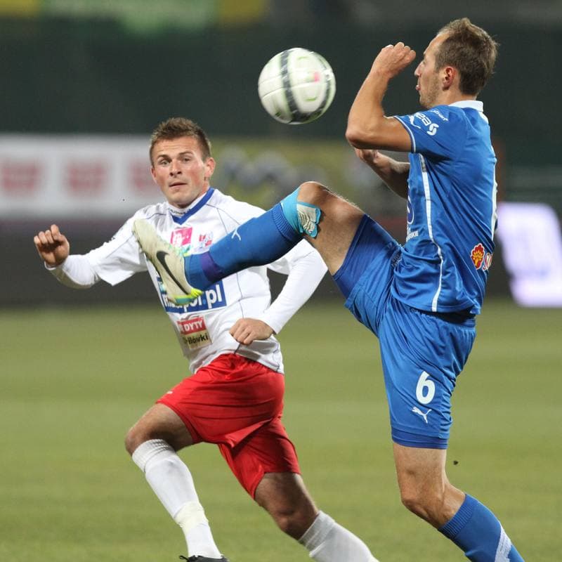 Football. T-Mobile Ekstraklasa. Podbeskidzie Bielsko Biala - Lech Poznan. 05.10.2013