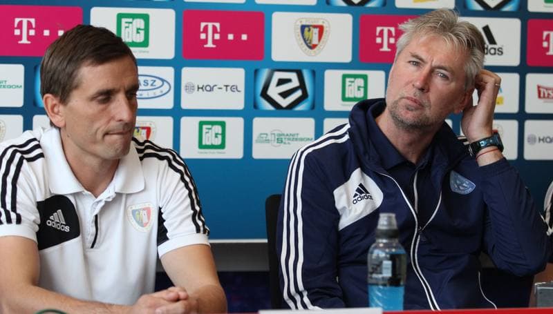 Football. Piast Gliwice. Press Conference. 04.10.2013
