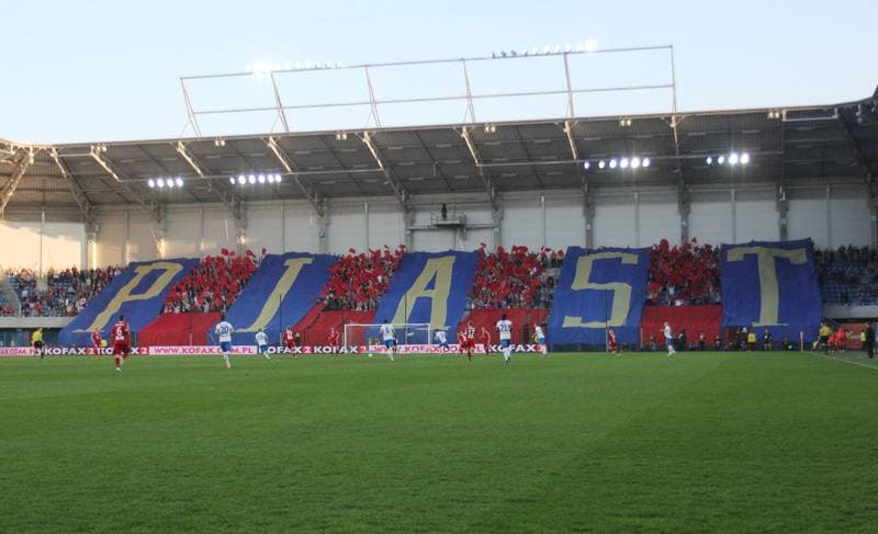 Football. T-Mobile Ekstraklasa. Piast Gliwice - Lech Poznan. 15.04.2013