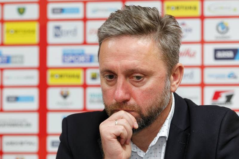 Football. GKS Katowice. Press Conference. 20.10.2016