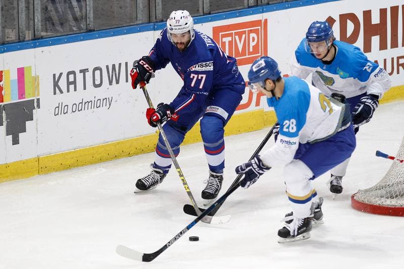 Ice Hockey. EIHC. Kazakhstan - France. 17.12.2015