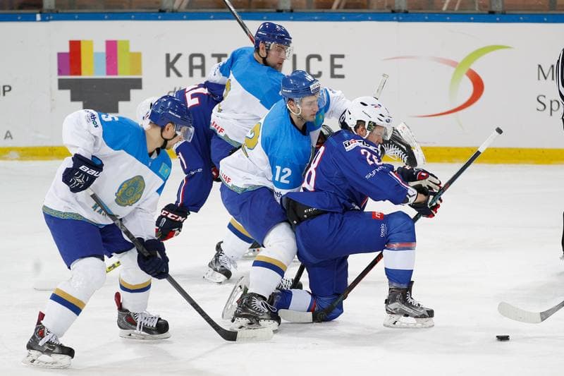 Ice Hockey. EIHC. Kazakhstan - France. 17.12.2015