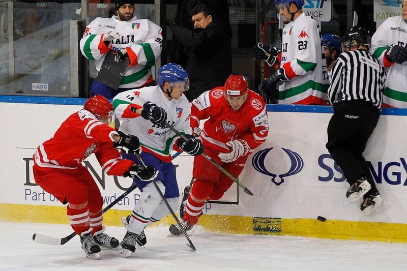 Ice Hockey. EIHC. Kazakhstan - France. 17.12.2015