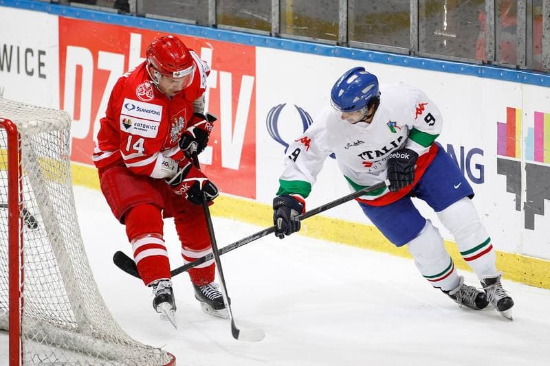Ice Hockey. EIHC. Poland - Italy. 17.12.2015