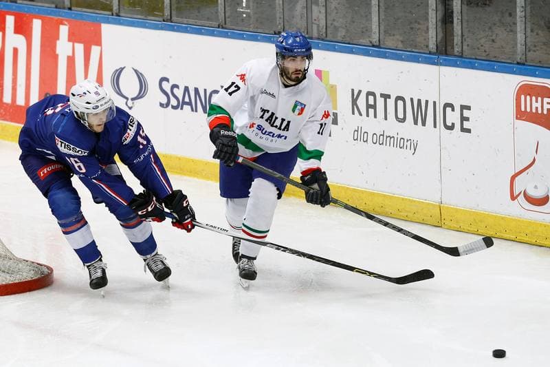 Ice Hockey. EIHC. France - Italy. 18.12.2015