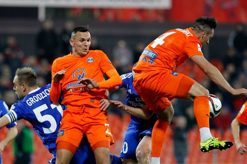 Football. PKO BP Ekstraklasa. Termalica Bruk-Bet Nieciecza - Ruch Chorzow. 19.12.2015