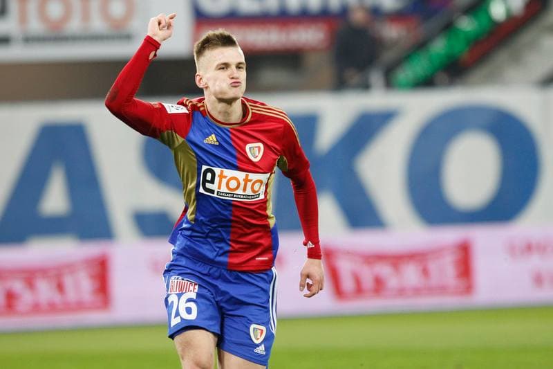 Football. PKO BP Ekstraklasa. Piast Gliwice - Lech Poznan. 20.12.2015