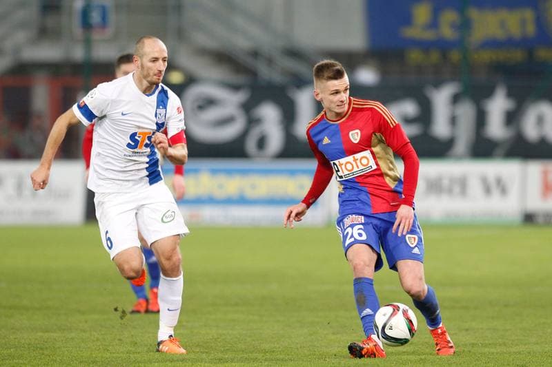 Football. PKO BP Ekstraklasa. Piast Gliwice - Lech Poznan. 20.12.2015