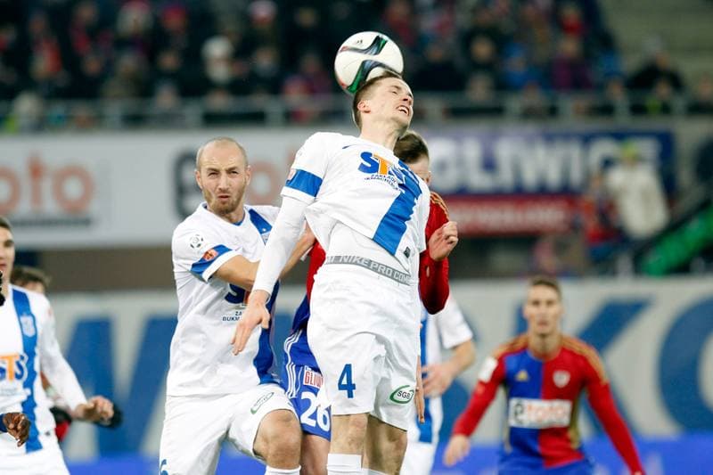 Football. PKO BP Ekstraklasa. Piast Gliwice - Lech Poznan. 20.12.2015