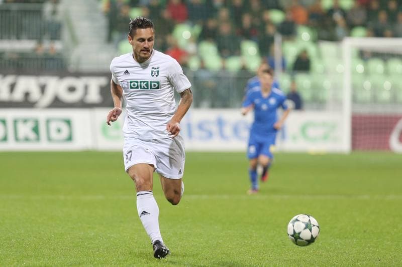 Football. ePojsteni.cz 1 liga. MFK Karvina - Slovan Liberec. 26.10.2016