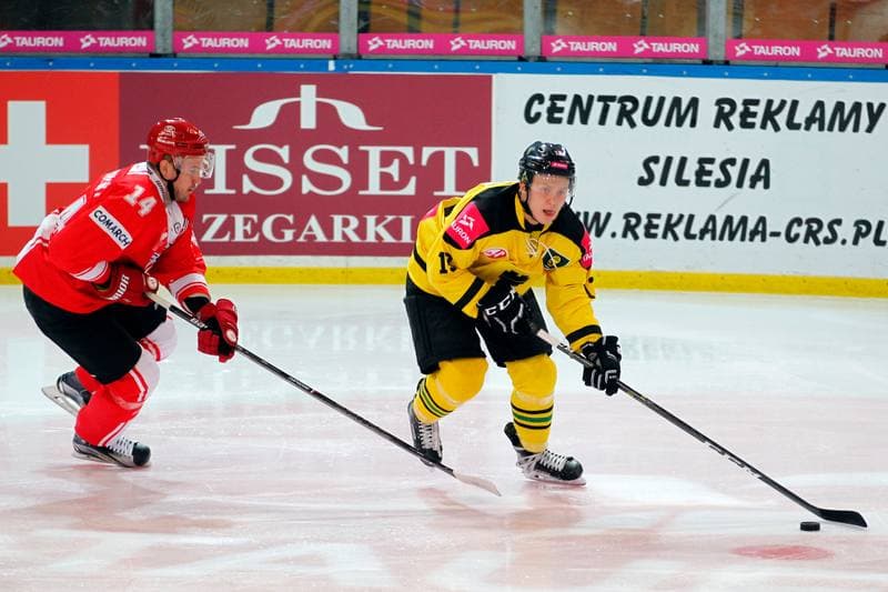 Ice Hockey. Tauron Hokej Liga. Tauron KH GKS Katowice - Comarch Cracovia Krakow. 20.11.2016