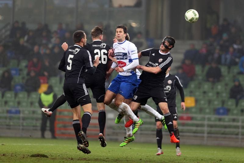 Football. I Liga. Podbeskidzie Bielsko-Biala - Drutex Bytovia Bytow. 25.11.2016