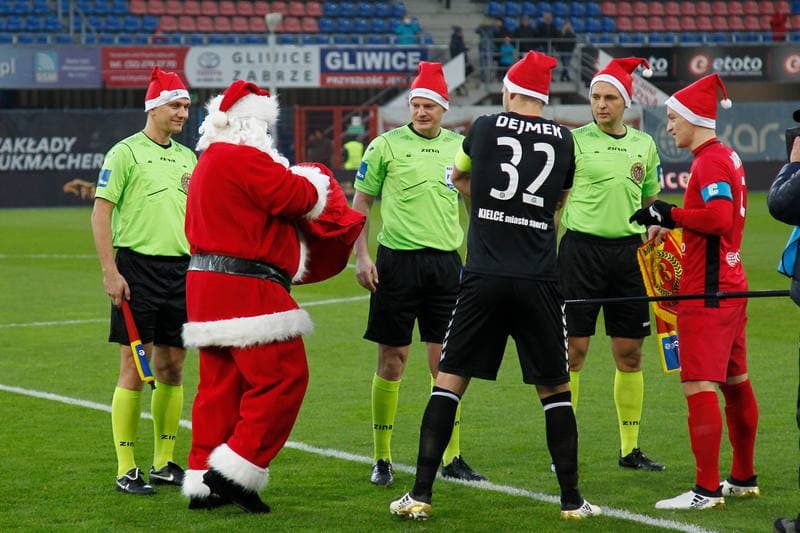 Football. Lotto Ekstraklasa. Piast Gliwice - Korona Kielce. 03.12.2016