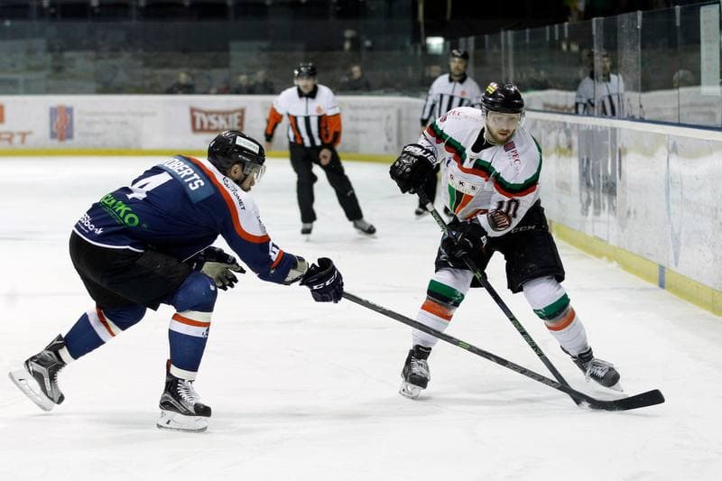 Ice Hockey. Polska Hokej Liga. GKS Tychy - Ciarko STS Sanok. 15.01.2016