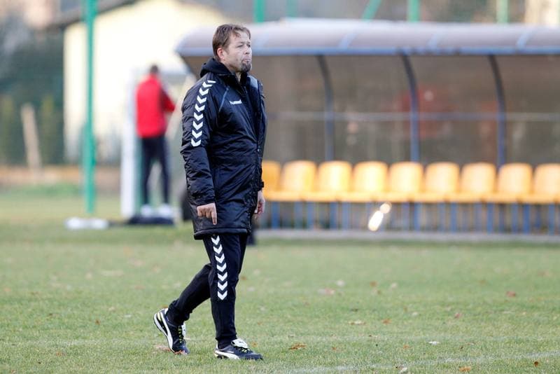 Football. GKS Tychy. Training. 02.11.2016