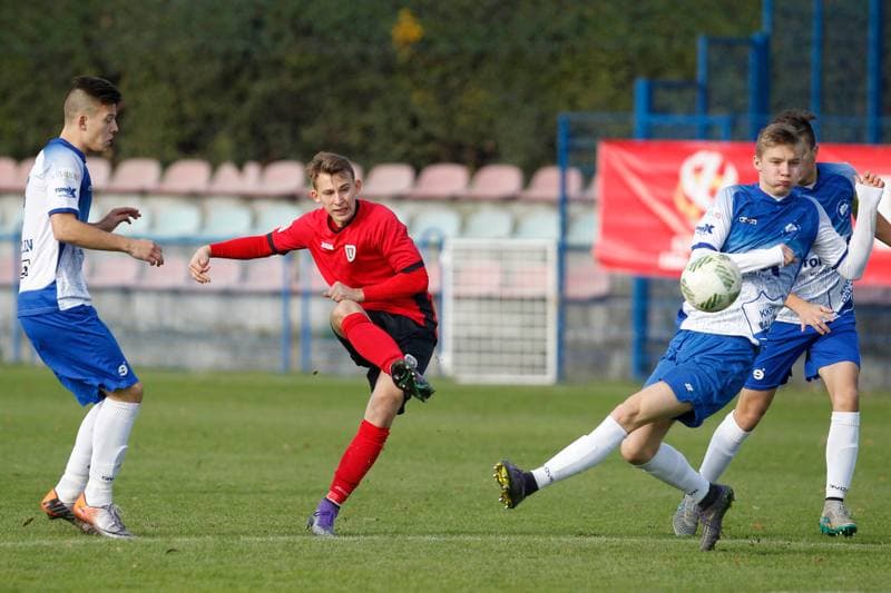 Football. Centralna Liga Juniorow. Piast Gliwice - Baltyk Koszalin. 05.11.2016