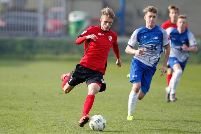 Football. Centralna Liga Juniorow. Piast Gliwice - Baltyk Koszalin. 05.11.2016