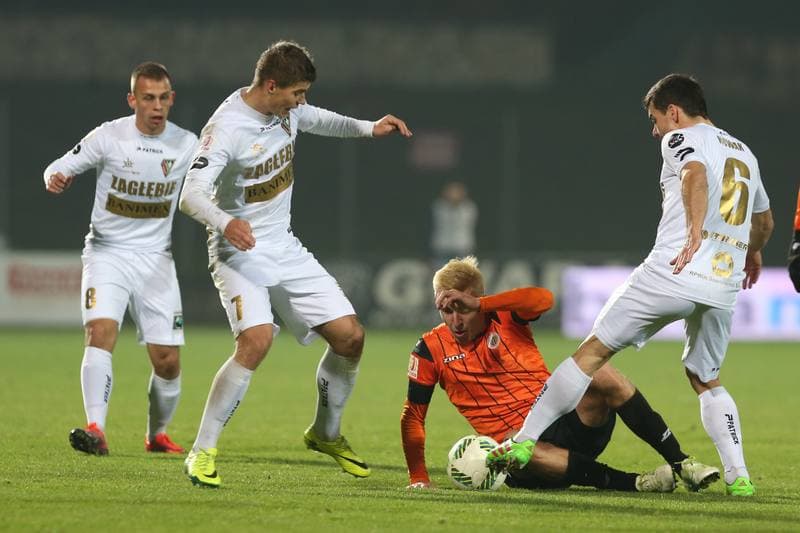 Football. I Liga. Zaglebie Sosnowiec - Chrobry Glogow. 05.11.2016