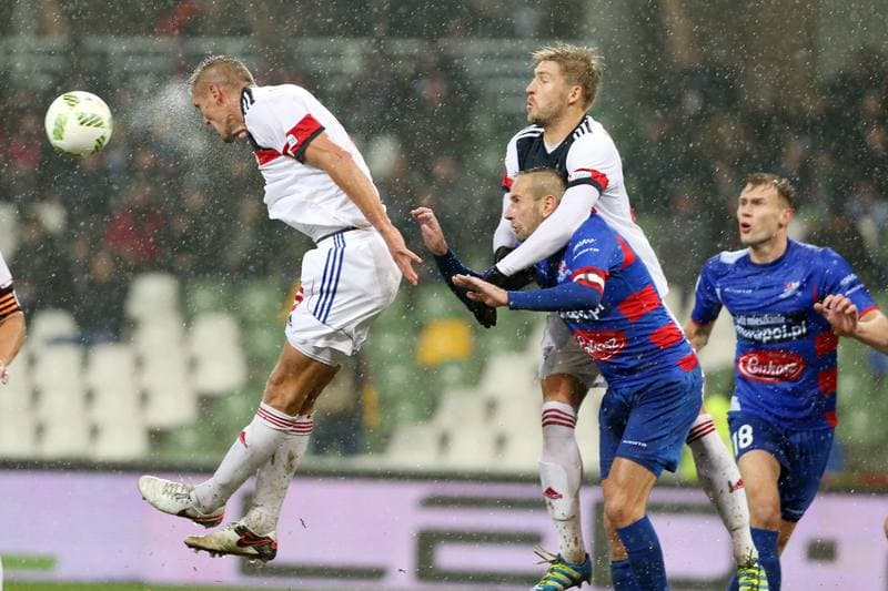 Football. I Liga. Podbeskidzie Bielsko-Biala - Gornik Zabrze. 06.11.2016