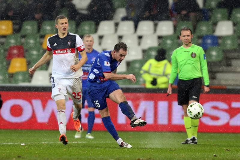 Football. I Liga. Podbeskidzie Bielsko-Biala - Gornik Zabrze. 06.11.2016