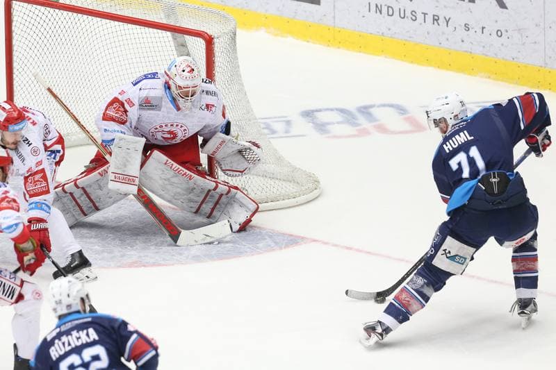 Ice Hockey. Tipsport Extraliga. Ocelari Trinec - Pirati Chomutov. 16.03.2017
