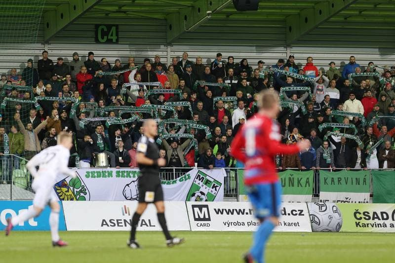 Football. ePojisteni.cz 1 liga. MFK Karvina - Viktoria Plzen. 19.03.2017