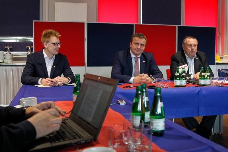 Football. Piast Gliwice. Press Conference. 10.11.2016