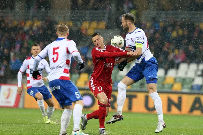 Football. Nice I Liga. Podbeskidzie Bielsko-Biala - Miedz Legnica. 28.04.2017