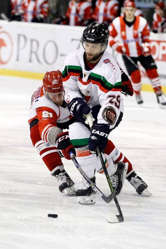 Ice Hockey. Polska Hokej Liga. GKS Tychy - Comarch Cracovia Krakow. 26.01.2016
