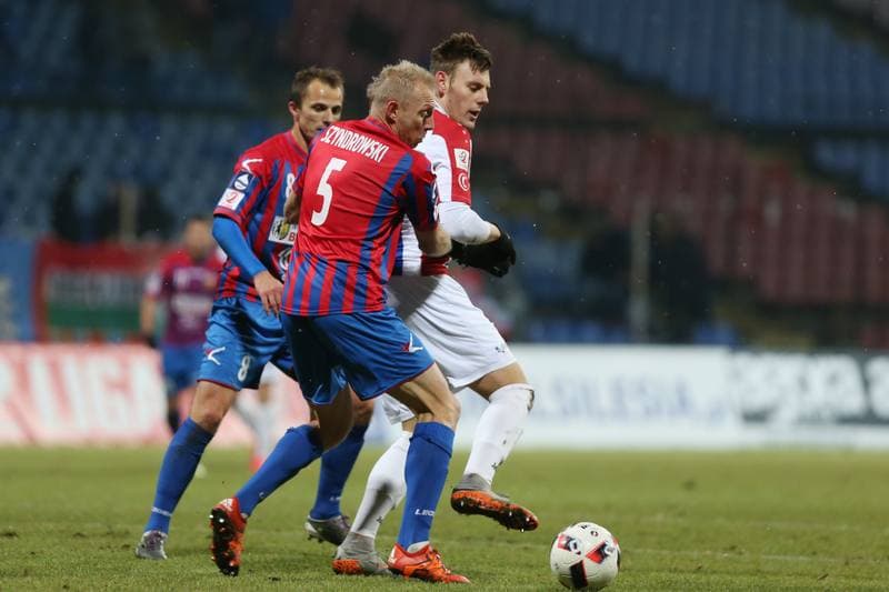 Football. II Liga. Polonia Bytom - Odra Opole. 12.11.2016