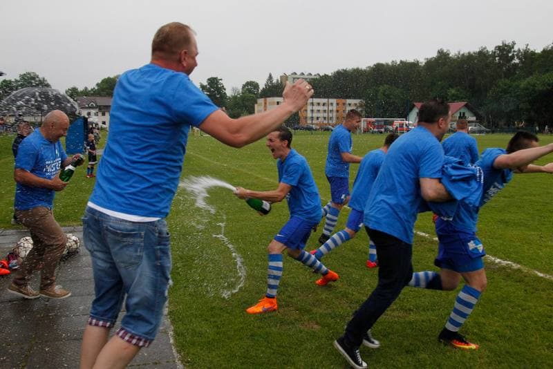 Football. Liga Okregowa. LKS Goczalkowice Zdroj - Grunwald Ruda Slaska. 30.05.2017