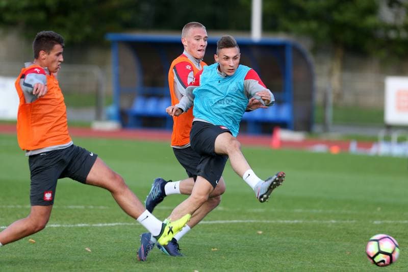 Football. Poland U19. Training. 02.10.2017