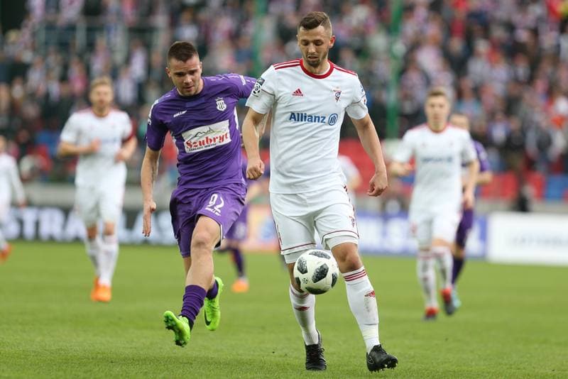 Football. Lotto Ekstraklasa. Gornik Zabrze - Sandecja Nowy Sacz. 31.03.2018