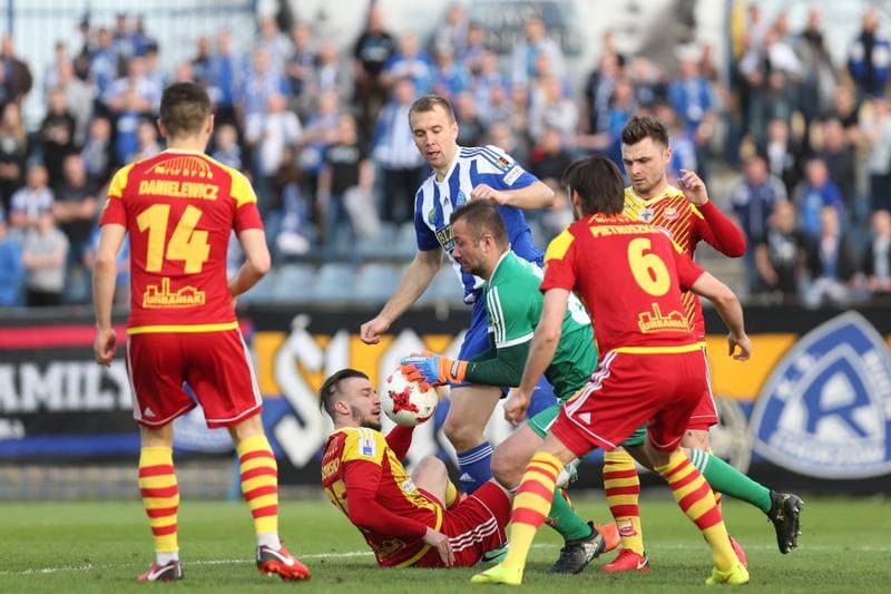 Football. Nice I Liga. Ruch Chorzow - Chojniczanka Chojnice. 11.04.2018