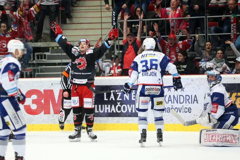 Ice Hockey. Tipsport Extraliga. Ocelari Trinec - Kometa Brno. 14.04.2018
