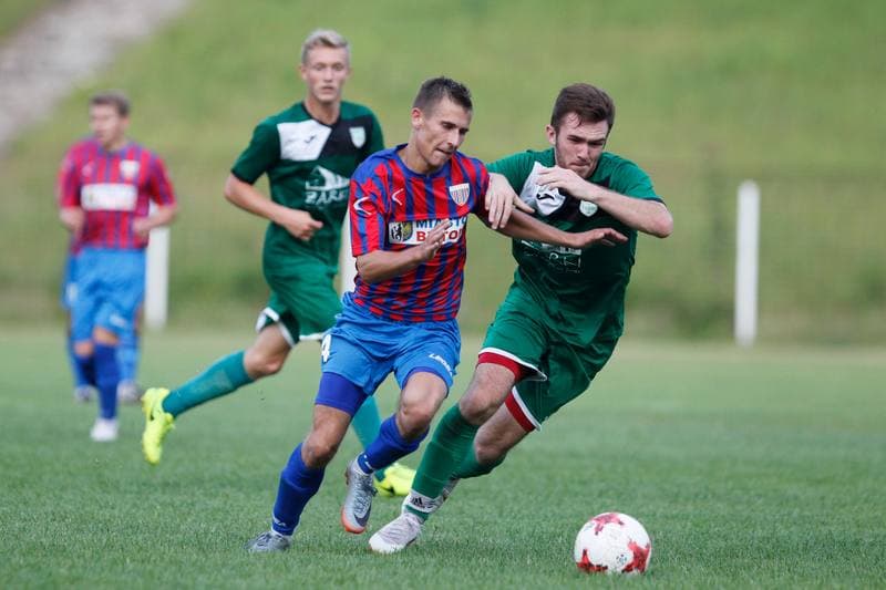 Football. Haiz IV Liga. Polonia Bytom - Zieloni Zarki. 15.08.2018